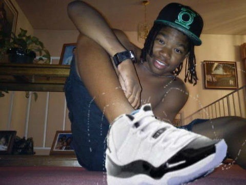 joshybandoma:  propapapa:  When black people have fun with photoshop.  LOLOL^ 