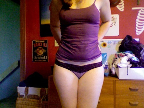 curveappeal:  Hi! I’m 19 years old, 162 pounds, and loving it. Measurements are