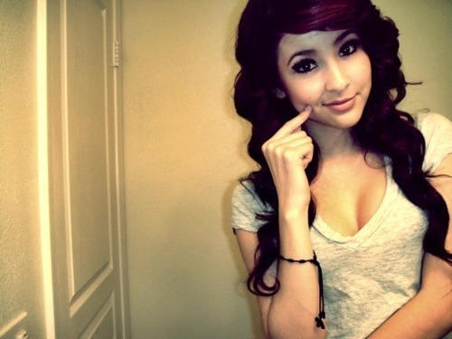 swag-way-to-dopee:  ~Check out htttp://swag-way-to-dopee.tumblr.com and follow for