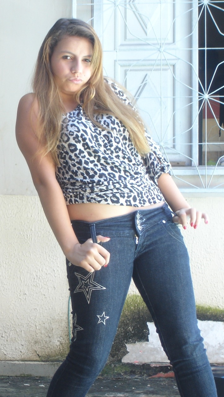  Ta ae, eu muito feia ); 