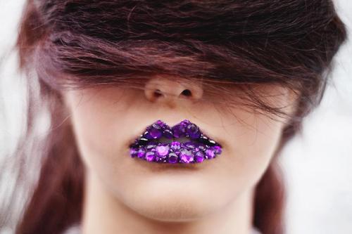 braidsandbrows:Say, “Aah!”Wishbone &amp; The Penny Photography Models:-Purple Rhinestones &amp; Blue