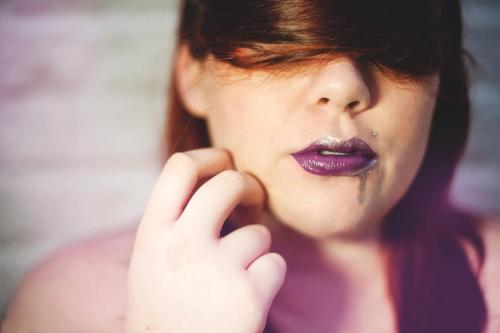 braidsandbrows:Say, “Aah!”Wishbone &amp; The Penny Photography Models:-Purple Rhinestones &amp; Blue