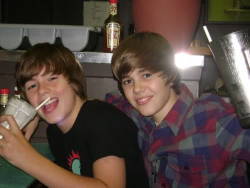 wefoundbieber:  #chustin. 