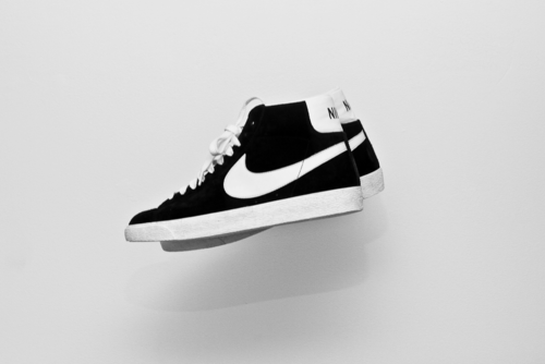 g–givenchy:  Black/White Fashion Blog Follow For More