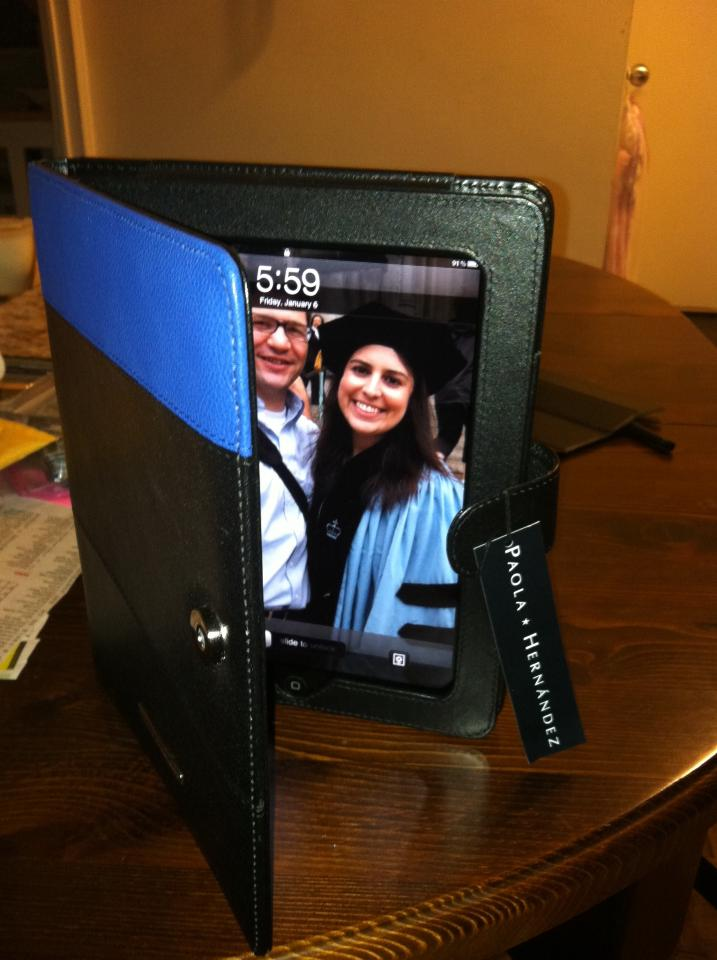 Beth Chase sharing her new #PaolaHernandez iPad case