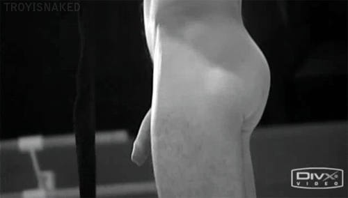 thy-kingdom-cum:   follow http://incohatus.tumblr.com! Men…cocks…and everything