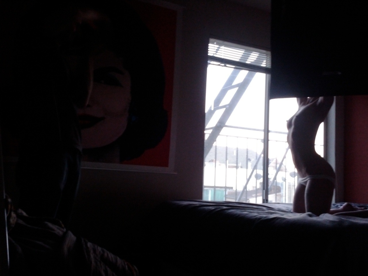 ponyrides:  tweet photo from @violetblue of tinynibbles.com from this afternoon.