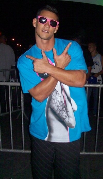 polynesians-n-hawaiians: hawaii-dude11:no nudes? name?