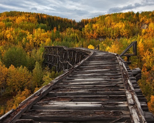 bluepueblo:  Abandoned Bridge, Alaska photo via snowinoureyes 
