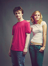  FAVORITE FRIENDSHIPS → Emma Watson and Daniel Radcliffe  “The girl could look