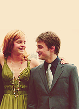  FAVORITE FRIENDSHIPS → Emma Watson and Daniel Radcliffe  “The girl could look