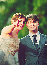  FAVORITE FRIENDSHIPS → Emma Watson and Daniel Radcliffe  “The girl could look