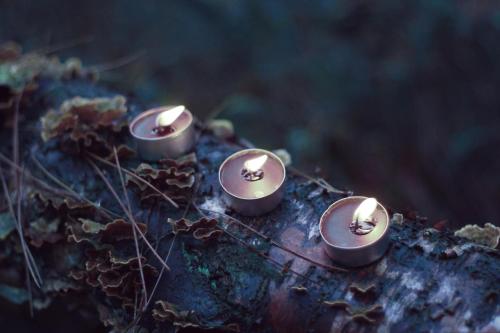 odysseyofmymemories:  Purple candles  