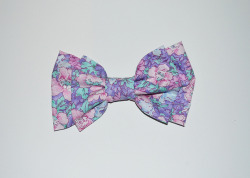 clue-less:  I love this bow lol x