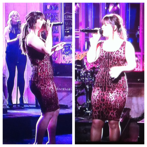 Sex Kelly Clarkson looking good on SNL pictures