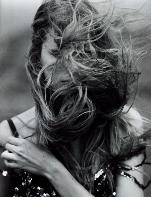 “Ghost in a Shell” :// Model: Agnete Hegelund Photographer: David Vasiljevic Magazine: Muse #14