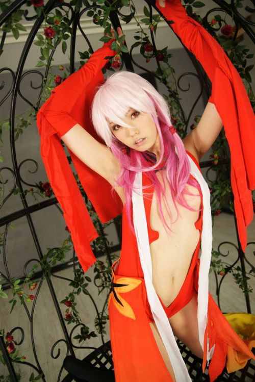 pimm:  小鳥遊屋COSPLAYERS館:コミケ三日目は東ノ-37aにいます！