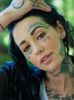 loudnhigh:  Jessica Clark 