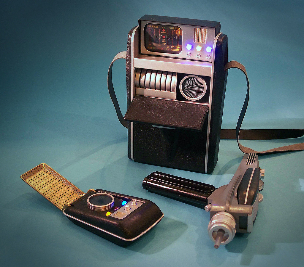 c86:
“ Communicator, Tricorder and Phaser
”