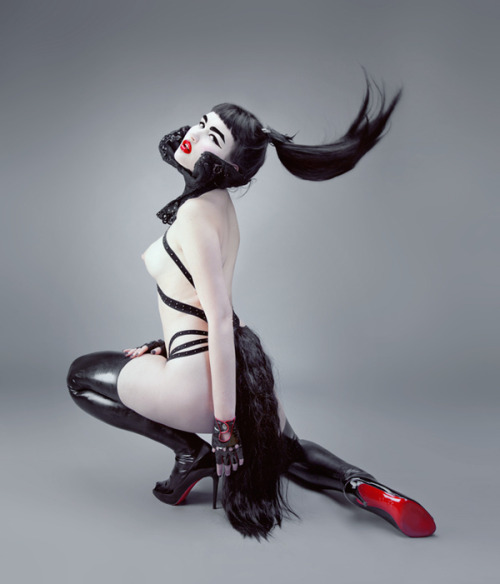 eon-model:  Photography Natalie Shau and porn pictures