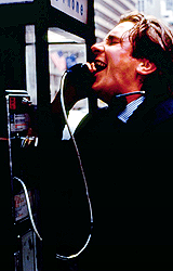 Top 9 Favorite Film Pictures →  Patrick Bateman /American Psycho (2000)