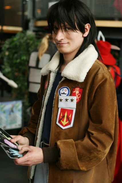 atophatt:  its like my 2d dream… is comes 2 life  i want the coat so badly