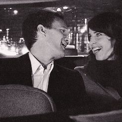 demycrawley:  TOP 5 FANDOM OF 2011Top 5 6 Couples ▶Barney and Robin 