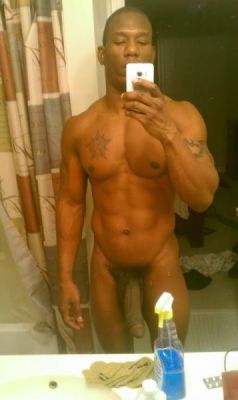 nudeselfshots-blackmen.tumblr.com post 47523951355