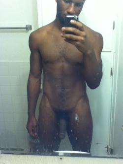 nudeselfshots-blackmen.tumblr.com post 15627290269