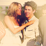 s-mileys:  Cyrus & Jonas relationship. 