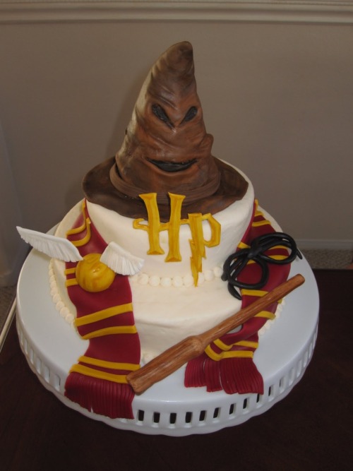 wickedclothes:Harry Potter Cakes