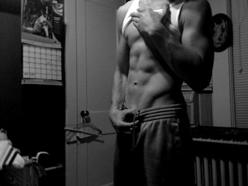 you-re-my-forever-boy:  shamelessbeauty:  :O   Mother of god!
