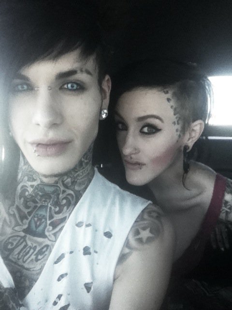 I'M GETTING A #MONROEMOHAWK BITCHES