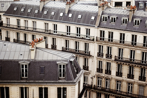 namasteh:Paris, I love you. (but you’re bringing me down) (by ‹ Candice Lesage Austen ›)