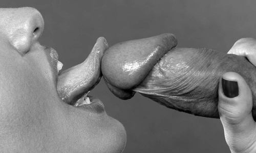 playcate:  just one lick Daddy??? 