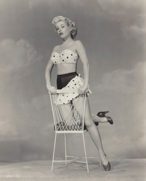 jeanjeanie61:  Gloria DeHaven - ‘Yes Sir That’s My Baby’ - 1949 http://vintage-erotica-forum.com 