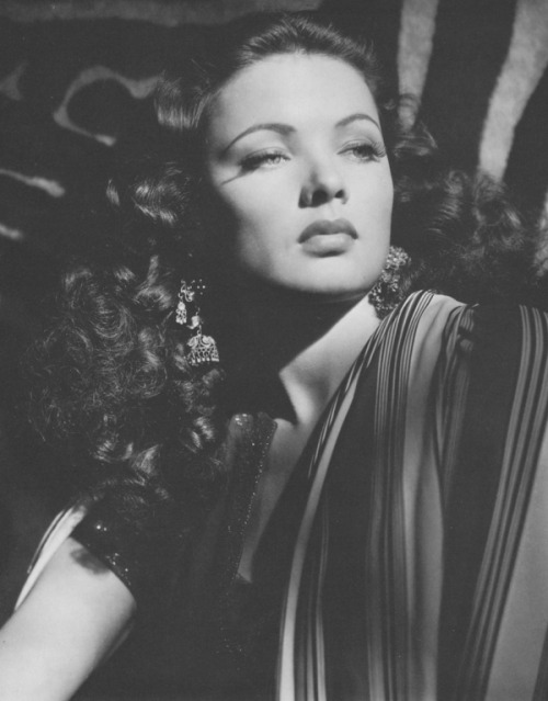 Sex Gene Tierney publicity photo for Sundown pictures