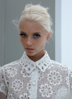 Vogueweekend:   Vika Falileeva Backstage At Louis Vuitton Spring 2012 