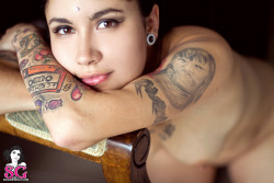 Sglovexxx:  Ellys Suicide