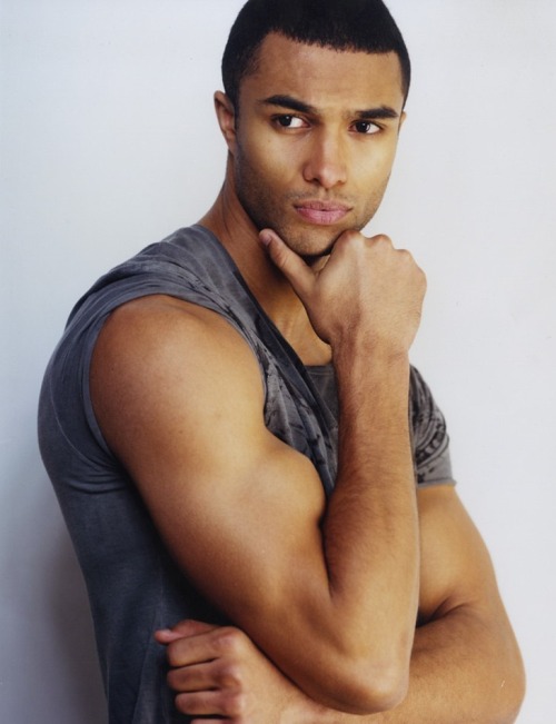 damnboyzinsane:  lifestyl3:  Hell yeah baby..  mmm baby, baby.  