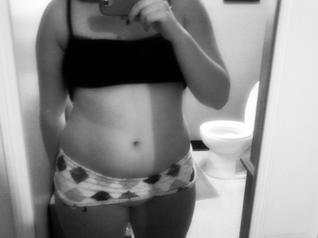 it0uchkids:  letsgetl0st:  Here’s my body. My tummy is usually what I judge myself