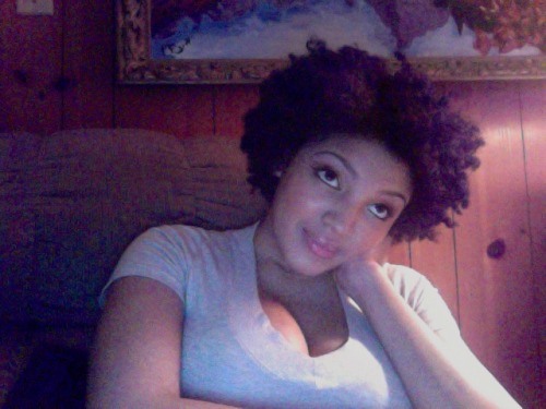 itsalexandrianicole:  Decided to go on and let my hair do what it do….   nice…