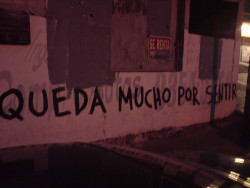 ml-dyy:  basuraentrelosdientes:  se renta.  Y sinceramente lo que estoy sintiendo me esta cansado