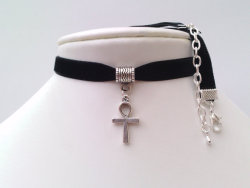 gothetsyfinds:  Tibetan silver ankh black