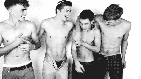 CuteGuyss.