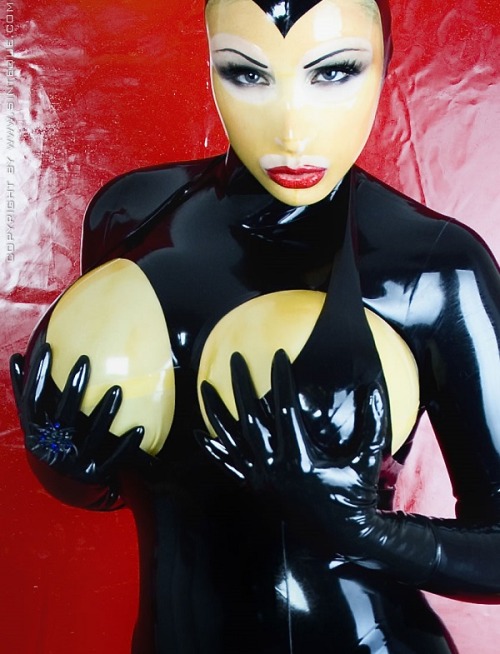 lush in latex,mmmmm.