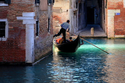 lovewasacountry:  Venice, Italy.