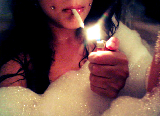 lovelikeogkush:  relaxation ^ infinity 