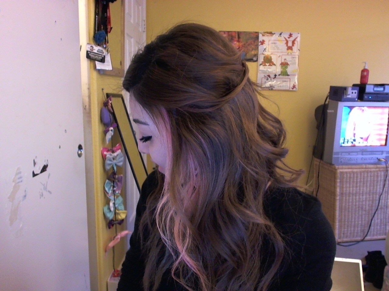 jasmine-blu:  i like my hair todai  