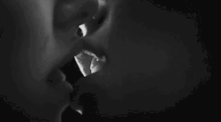 https://64.media.tumblr.com/tumblr_lxpmelaiCm1rn4lkqo1_500.gif